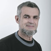 Eli Piasetzky