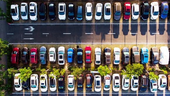 Drivers "bidding" for parking spaces could solve parking worldwide